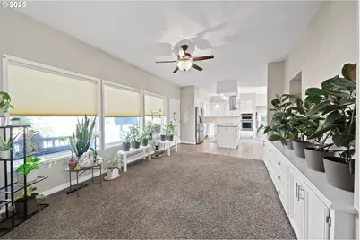 14330 SE Donatello Loop, Happy Valley, OR 97086 - Photo 10