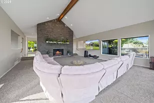 14330 SE Donatello Loop, Happy Valley, OR 97086 - Photo 4