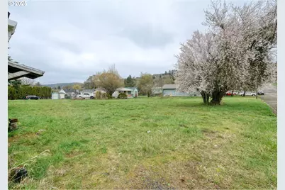 510 NE Hill St, Sheridan, OR 97378 - Photo 10