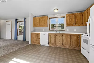 37071 Wallace Creek Rd, Springfield, OR 97478 - Photo 38