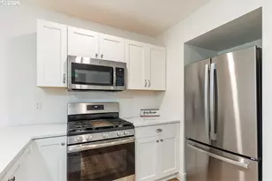 1189 NE Turner Dr, Hillsboro, OR 97124 - Photo 30
