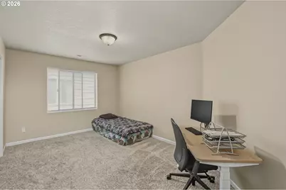 129 NW Connell Ave, Hillsboro, OR 97124 - Photo 16