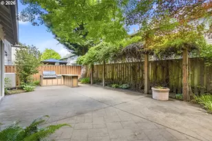 13493 SW Shakespeare St, Portland, OR 97224 - Photo 30