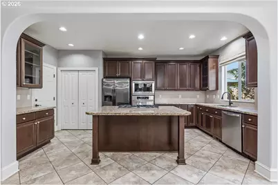 13493 SW Shakespeare St, Portland, OR 97224 - Photo 6
