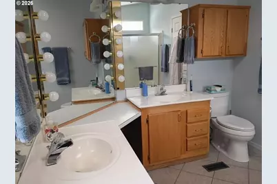 2490 Blue Boy Ln, Eugene, OR 97404 - Photo 20