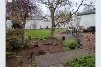 2490 Blue Boy Ln, Eugene, OR 97404 - Photo 24