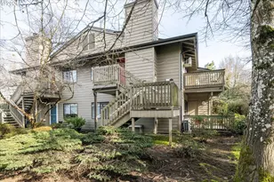 1927 Lake Isle Dr, Eugene, OR 97401 - Photo 2