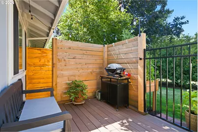 9540 SW Brentwood Pl, Portland, OR 97224 - Photo 30