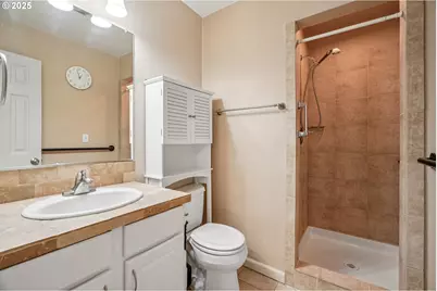 2531 SW Spring Garden St, Portland, OR 97219 - Photo 26