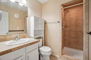 2531 SW Spring Garden St, Portland, OR 97219 - Photo 26