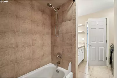 2531 SW Spring Garden St, Portland, OR 97219 - Photo 18