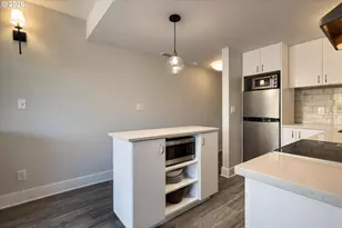 668 McVey Ave, Lake Oswego, OR 97034 - Photo 8