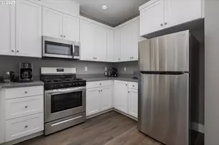 4145 SE Inlet Ave, Lincoln City, OR 97367 - Photo 10