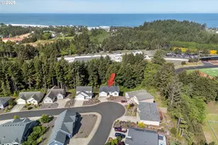 4145 SE Inlet Ave, Lincoln City, OR 97367 - Photo 26
