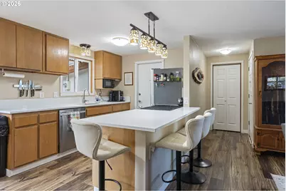 1070 Arago Ave, Coos Bay, OR 97420 - Photo 14