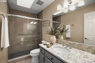 2807 SW 28th Dr, Portland, OR 97219 - Photo 18