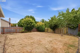 3848 SW 8th St, Gresham, OR 97030 - Photo 32