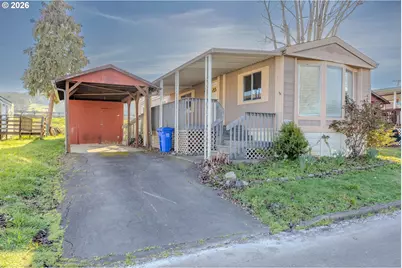 56 Manor Loop, Roseburg, OR 97471 - Photo 1