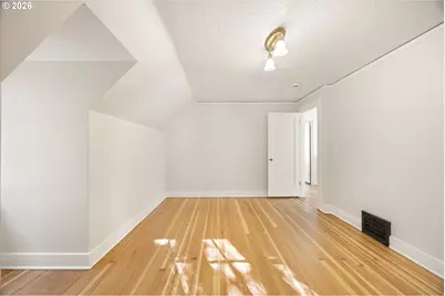 604 SE Andover Pl, Portland, OR 97202 - Photo 24