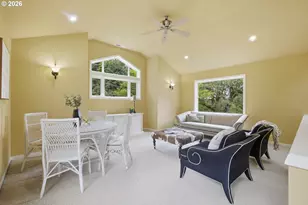 12208 SW 34th Ave, Portland, OR 97219 - Photo 26