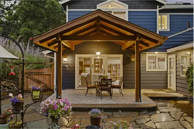 12208 SW 34th Ave, Portland, OR 97219 - Photo 42