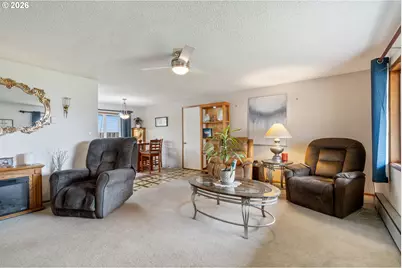 608 Cottonwood Ave, Tillamook, OR 97141 - Photo 6