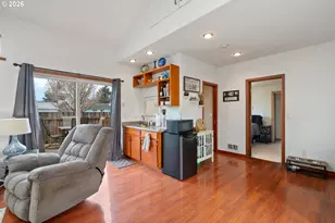 608 Cottonwood Ave, Tillamook, OR 97141 - Photo 20