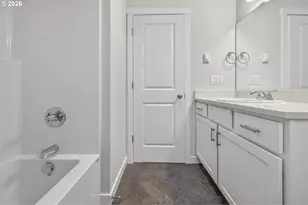 9251 E Burnside St, Portland, OR 97216 - Photo 20