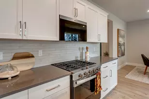 13897 SW 174th Ave, Tigard, OR 97140 - Photo 8