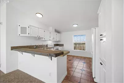 535 SE California Ave, Irrigon, OR 97844 - Photo 8