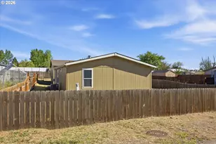 535 SE California Ave, Irrigon, OR 97844 - Photo 4