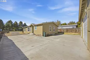 535 SE California Ave, Irrigon, OR 97844 - Photo 1