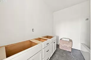 10677 SW Robinson Rd, Hillsboro, OR 97123 - Photo 34