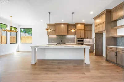 10710 SE 13th Cir, Vancouver, WA 98664 - Photo 12