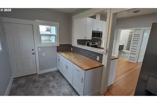 377 W Locust Ave, Hermiston, OR 97838 - Photo 12