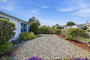 1621 Grant St, North Bend, OR 97459 - Photo 46