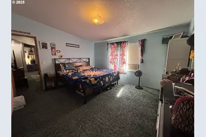 1404 N Cherry St, La Grande, OR 97850 - Photo 16