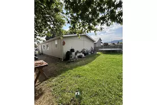 1404 N Cherry St, La Grande, OR 97850 - Photo 4