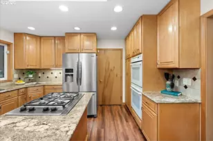 482 SE 26th Ave, Hillsboro, OR 97123 - Photo 10