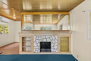 2403 Spruce St, Myrtle Point, OR 97458 - Photo 12