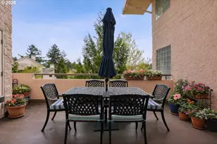 6665 W Burnside St, Portland, OR 97210 - Photo 10