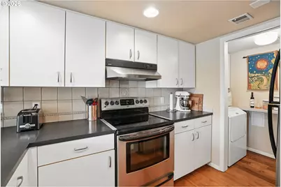 6665 W Burnside St #430, Portland, OR 97210 - Photo 16