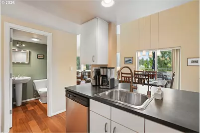 6665 W Burnside St #430, Portland, OR 97210 - Photo 18