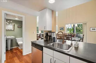 6665 W Burnside St, Portland, OR 97210 - Photo 18