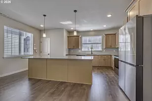 3382 SE Brookwood Ave, Hillsboro, OR 97123 - Photo 12
