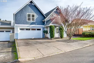 38 Denmark Loop, Silverton, OR 97381 - Photo 2