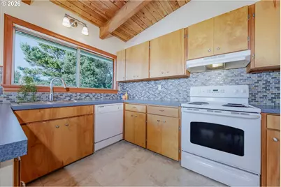 26765 Nedonna Ave, Rockaway Beach, OR 97136 - Photo 8