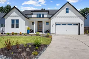 623 W 10th St, La Center, WA 98629 - Photo 1