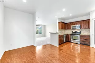 4884 NW 162nd Terrace, Portland, OR 97229 - Photo 10