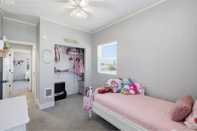 29259 Clear Lake Rd, Eugene, OR 97402 - Photo 22